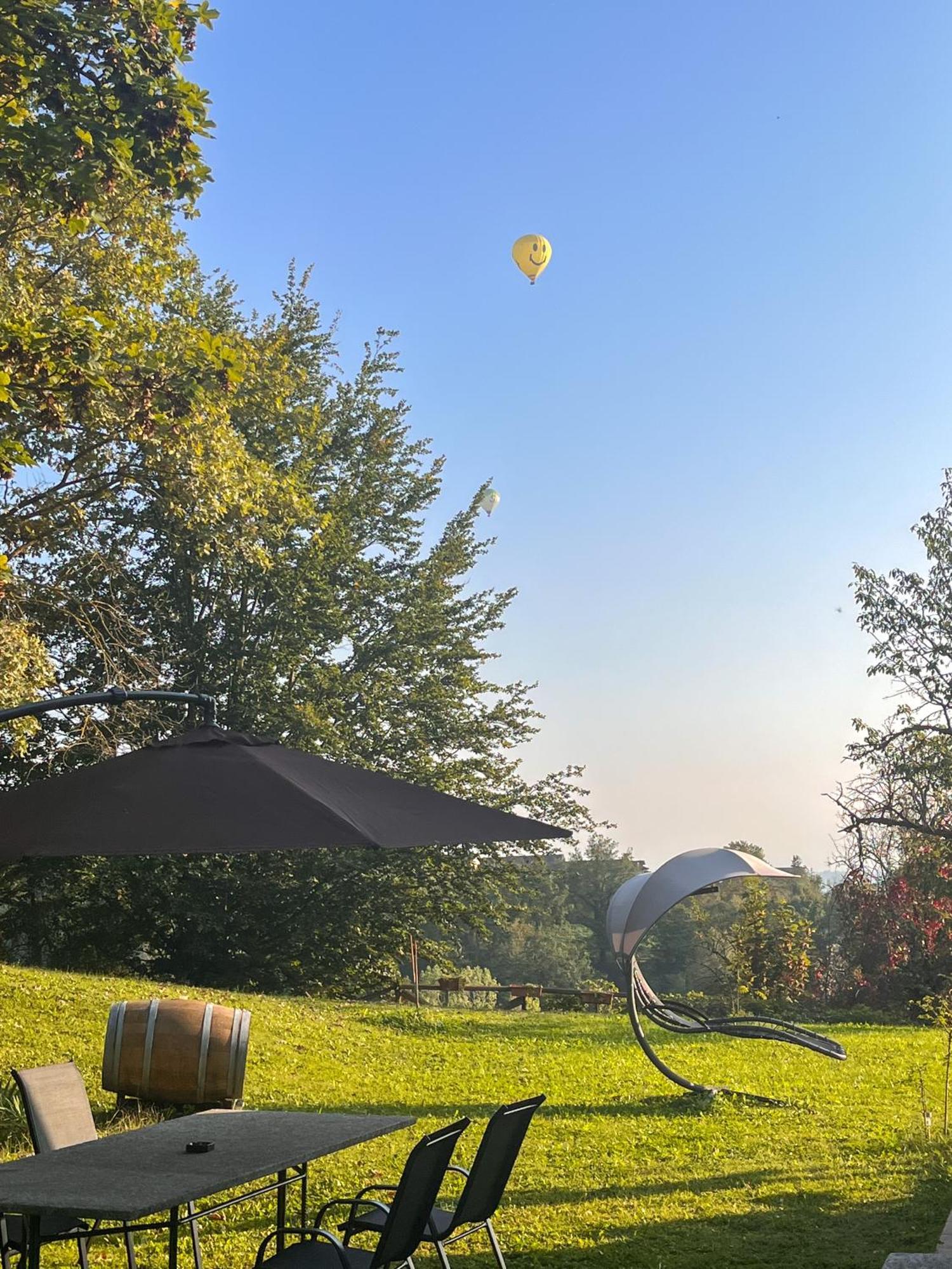 Vila Just Langhe Casa Barolo Novello Exteriér fotografie