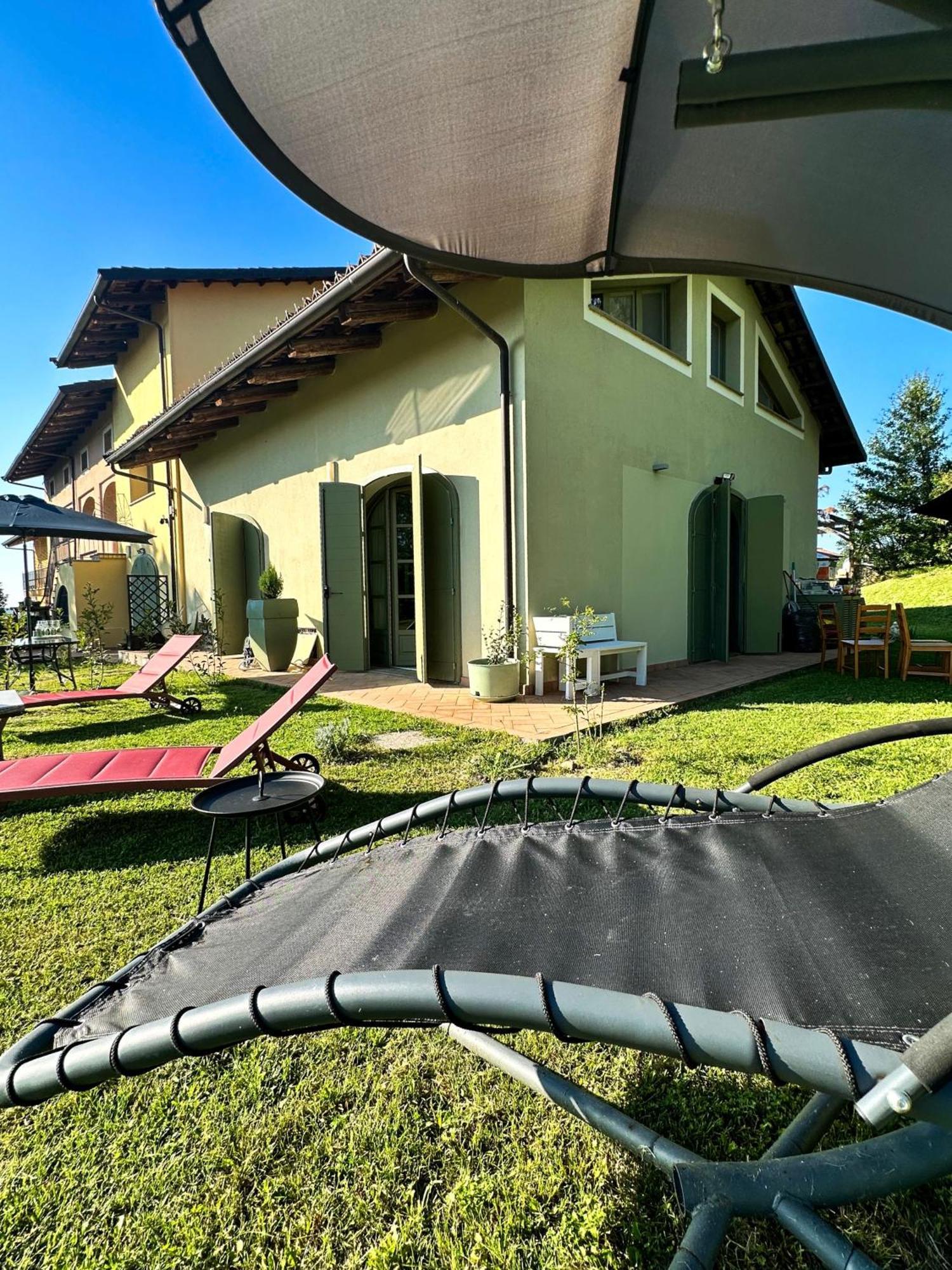 Vila Just Langhe Casa Barolo Novello Exteriér fotografie