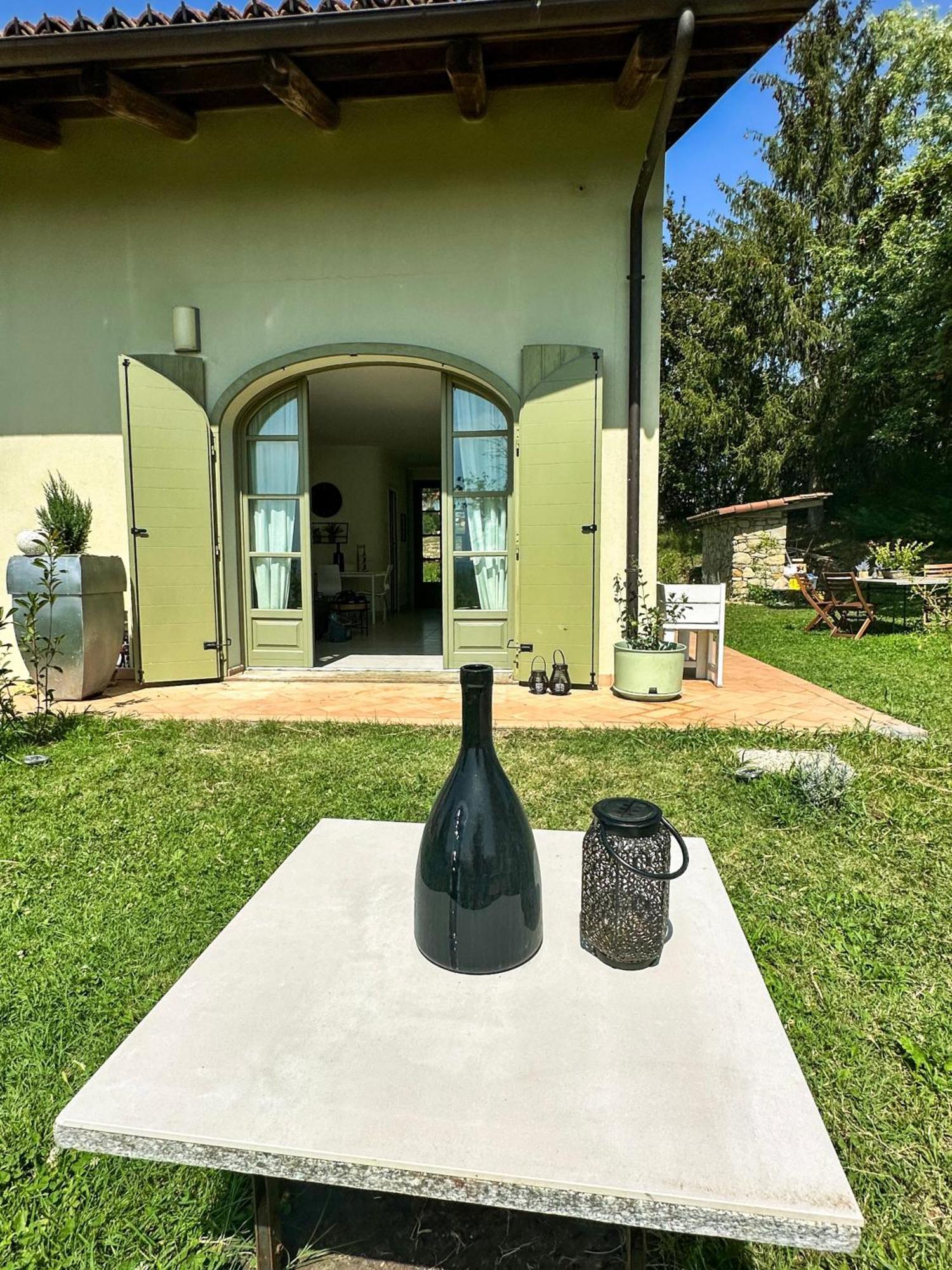 Vila Just Langhe Casa Barolo Novello Exteriér fotografie