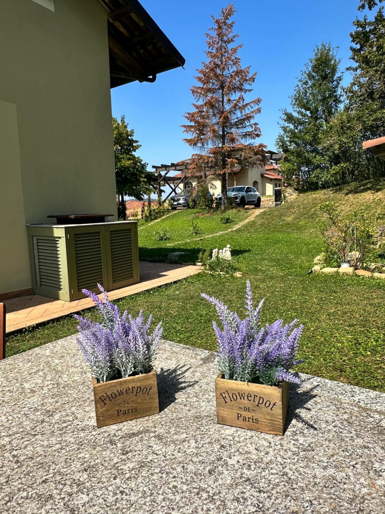 Vila Just Langhe Casa Barolo Novello Exteriér fotografie